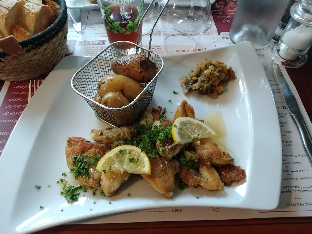 Cuisses de Grenouilles Au Beurre d'Ail